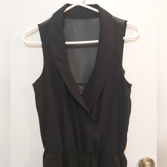 Banana Republic Black Jumpsuit with Sheer Size 2/4 - Picture 4 of 9